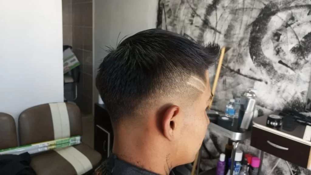 Corte terminado en Barbería de Pachuca.